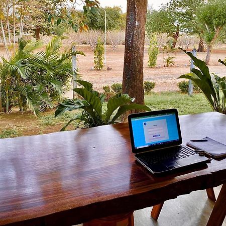 Hotel Del Aserradero Liberia Eksteriør bilde